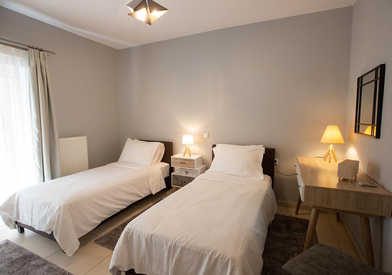 V Luxury Apartment 1 Ioannina Exterior foto
